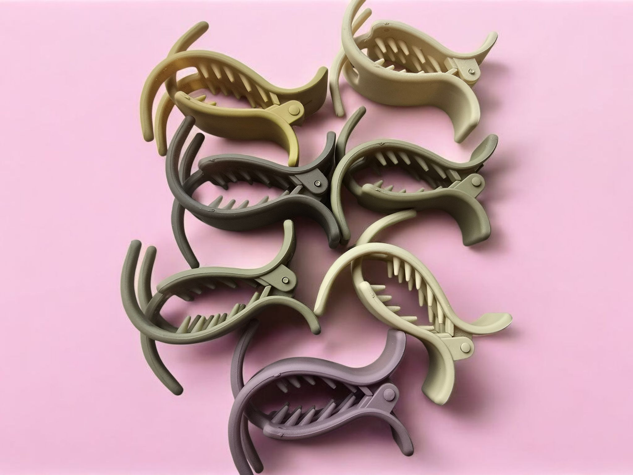 Matte Fish Shaped Hair Claw Clips