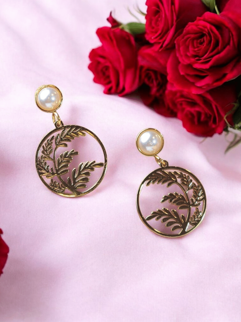 Glided Golden Fern Empress Pearl Drop Earrings - Image 2