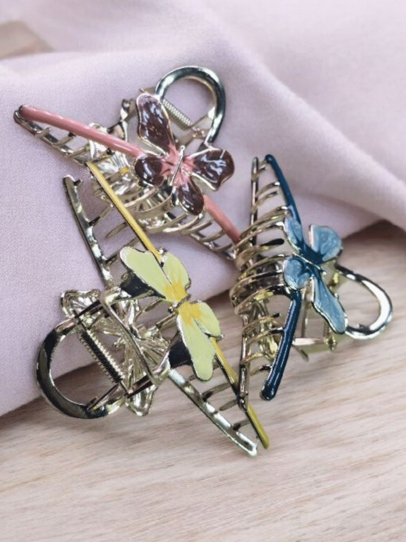 Korean Style Golden Charm Butterfly Breeze Glossy Claw Clip - Image 3