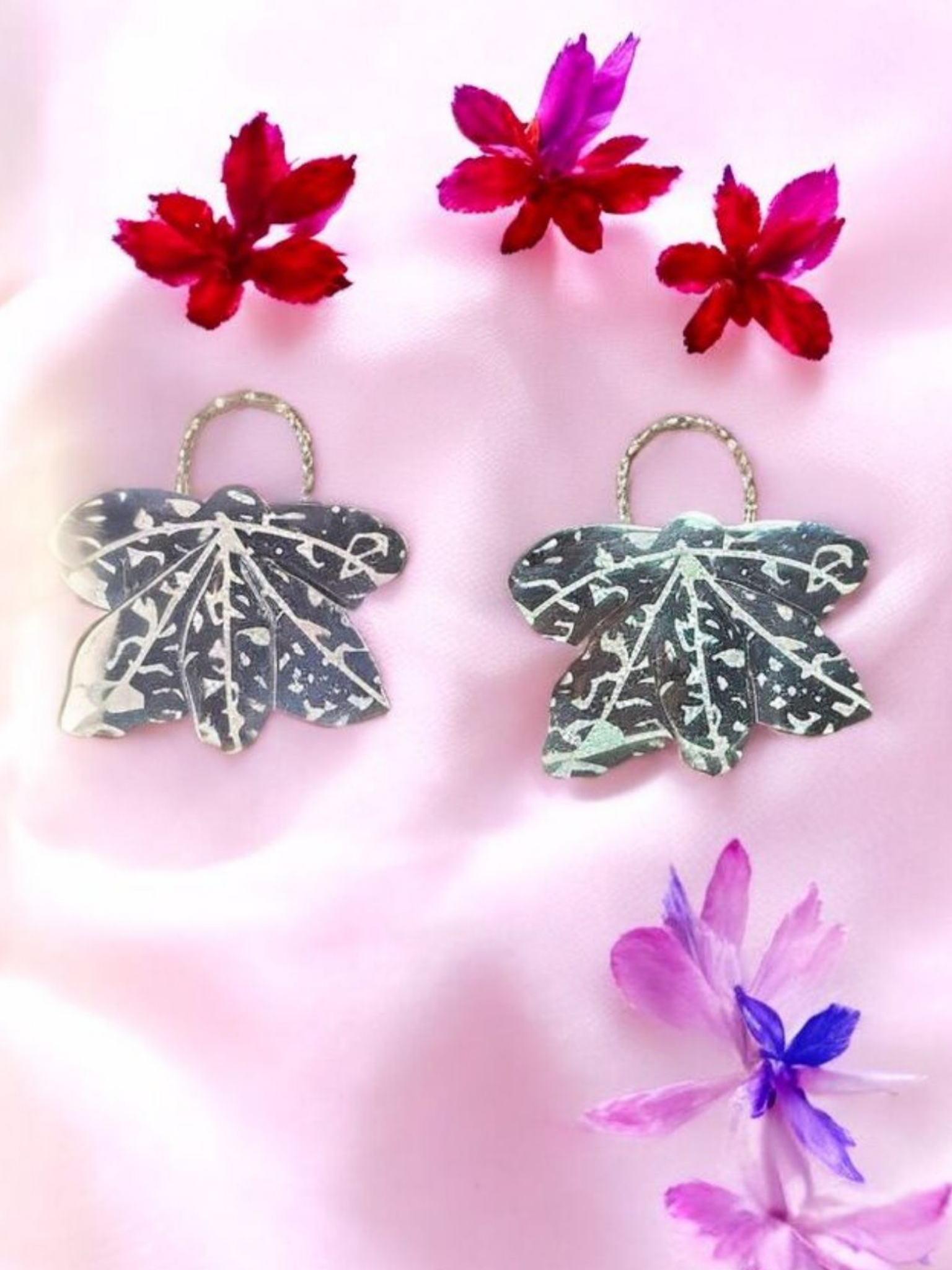 Midnight Moth Silver – Black Earrings - Image 15